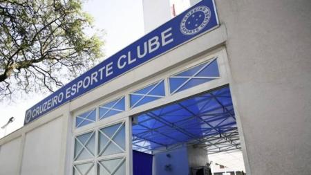 Cruzeiro segue no processo de equacionar dívidas