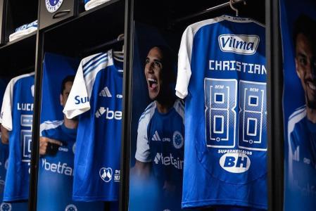 Cruzeiro tem mudanças no time titular para pegar o CRB
