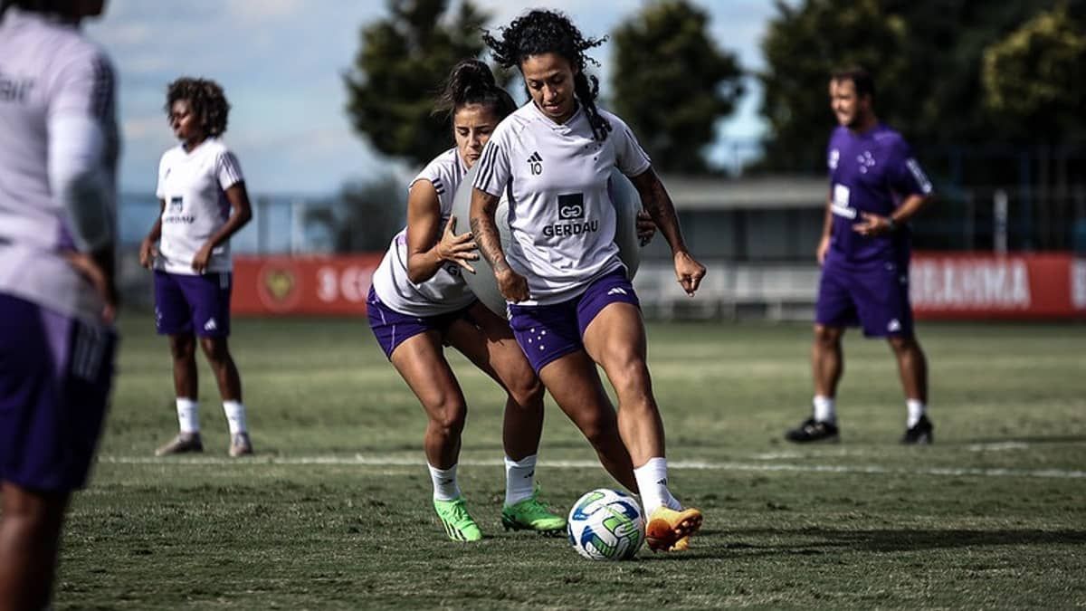 Cruzeiro recebe vice-líder Ferroviária pelo Brasileirão Feminino