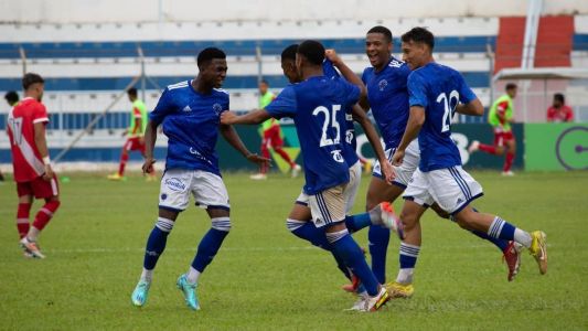 Cruzeiro terminou a fase de grupos da Copinha com 100% de aproveitamento