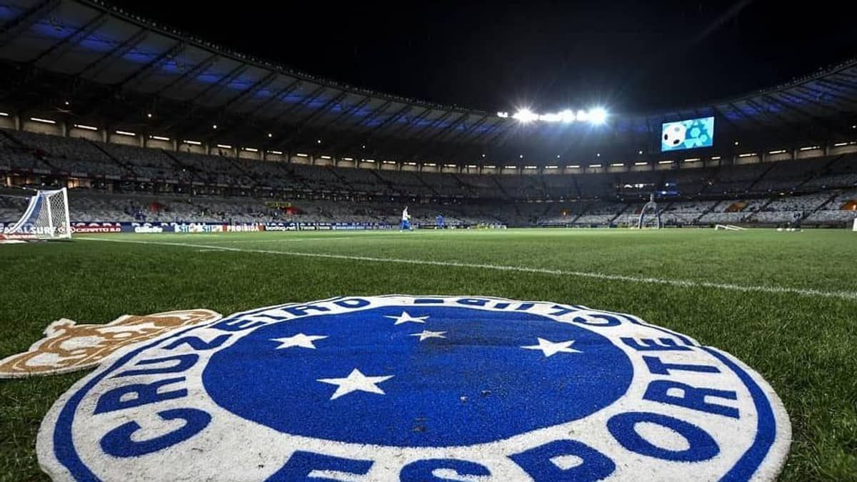 Justiça convoca nova assembleia de credores do Cruzeiro para junho; entenda