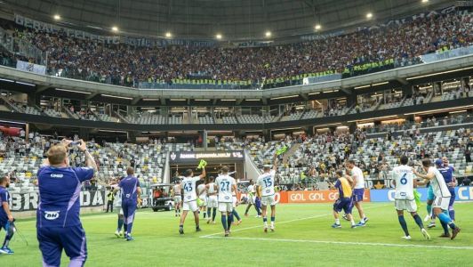 Cruzeiro vence o Atlético na Arena MRV
