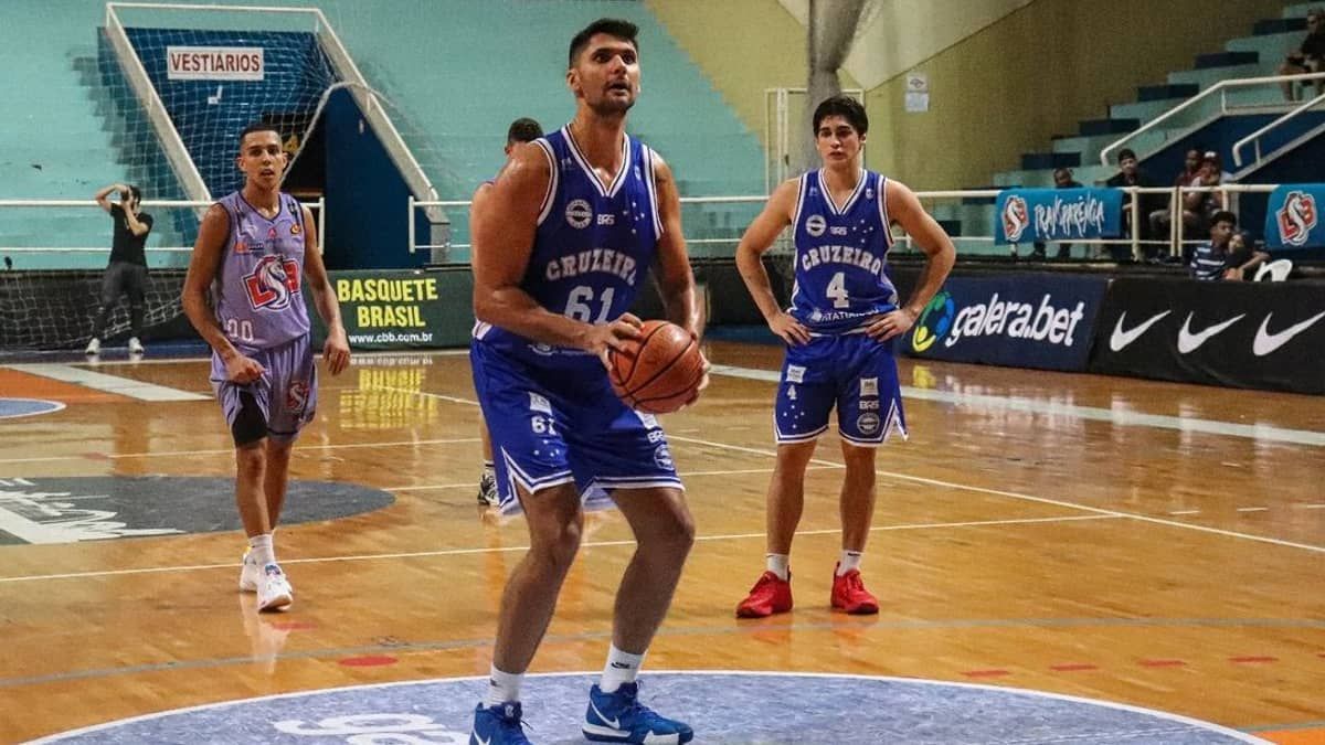 Basquete: Cruzeiro vence Liga Sorocabana pelo Brasileiro da CBB