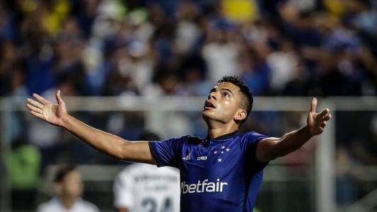 Cruzeiro venceu a primeira no Brasileirão 2023, contra o Grêmio, no Independência