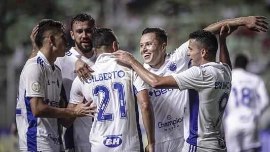 Cruzeiro venceu o América por 4 a 0 nesse domingo
