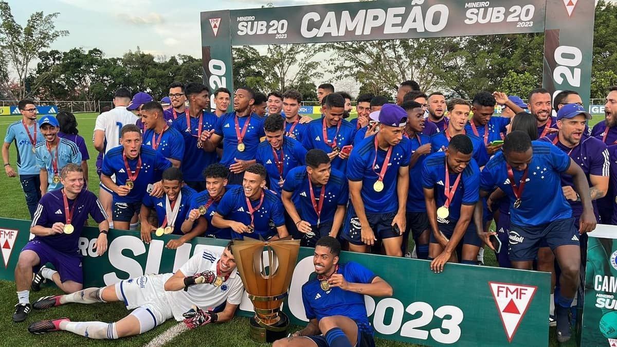 Pacotão de notícias: tudo sobre o título do Cruzeiro no Mineiro Sub-20