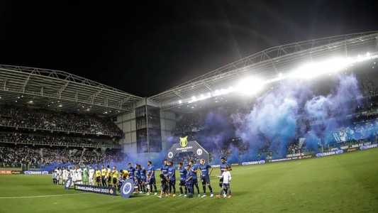 Cruzeiro venceu o Grêmio com Independência lotado