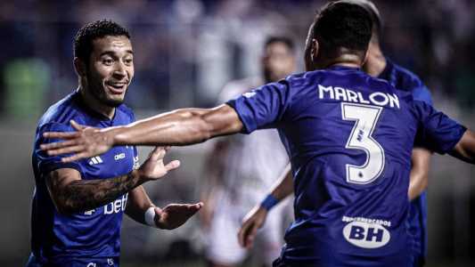 Cruzeiro venceu por 2 a 0 e avançou às oitavas da Copa do Brasil
