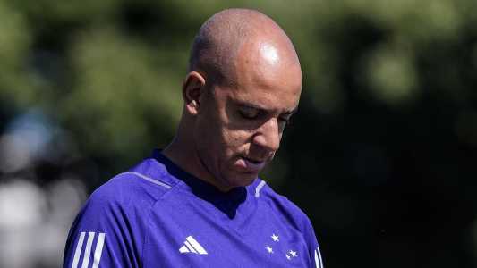 Cruzeiro viaja até a Bahia para enfrentar o Tricolor de Aço neste sábado (10)