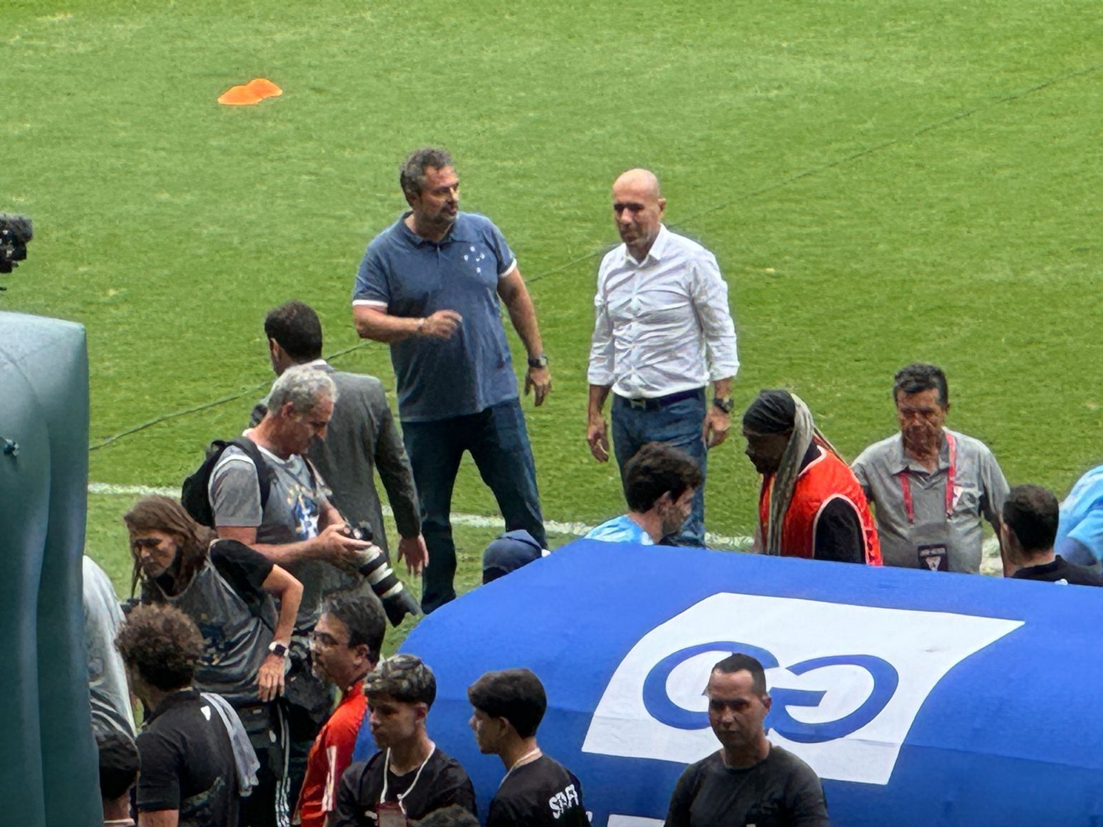 Leonardo Jardim é apresentado à torcida do Cruzeiro antes de clássico com Atlético