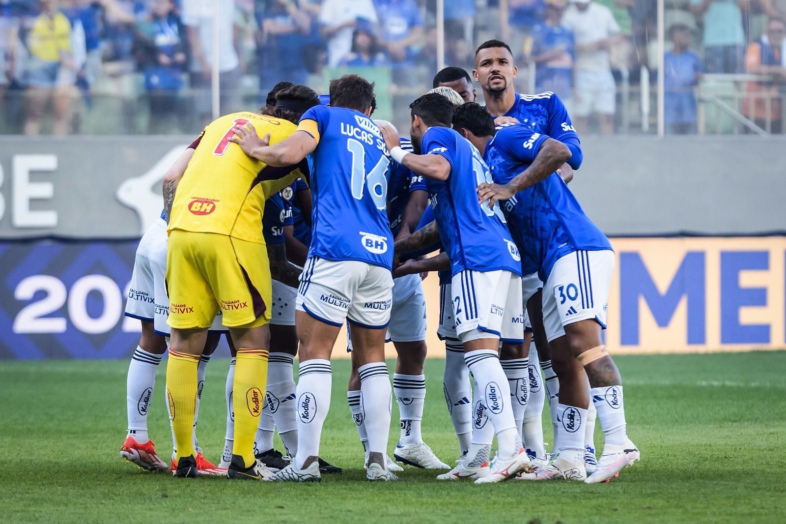 Comentarista da ESPN pede jogador do Cruzeiro na Seleção Brasileira