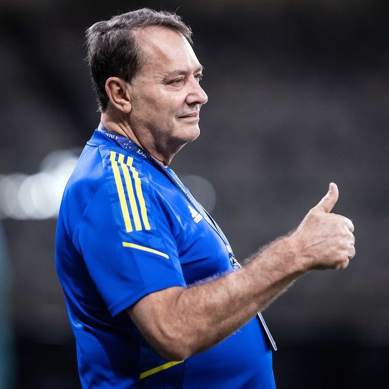 Técnico do Cruzeiro Feminino aponta diferencial de Pedrinho e revela sonho