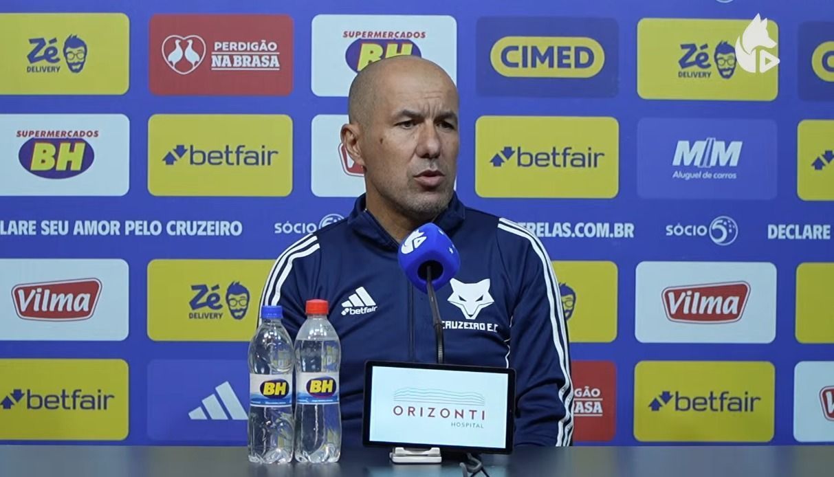 Vai mudar o time? Jardim faz projeção para jogo do Cruzeiro contra o Vila Nova