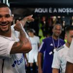 Zé Ivaldo, do Cruzeiro, provoca Atlético após vitória na Arena MRV: 'Nossa casa'