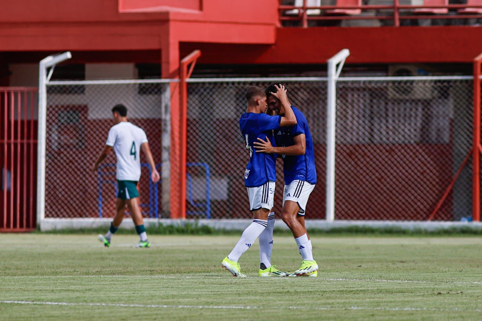 Cruzeiro faz golaços em goleada por 6 a 0 na Copa do Brasil Sub-17; assista