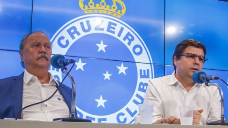 Cruzeiro se pronuncia sobre bloqueio das contas de Itair Machado e Wagner Pires