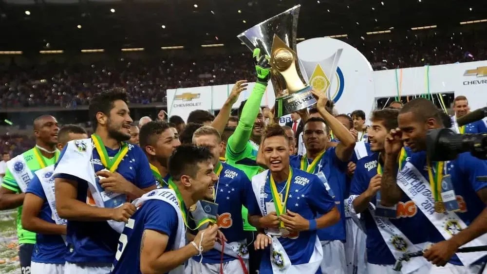 Mineirão pode ser palco de quarto jogo do título do Brasileirão; relembre