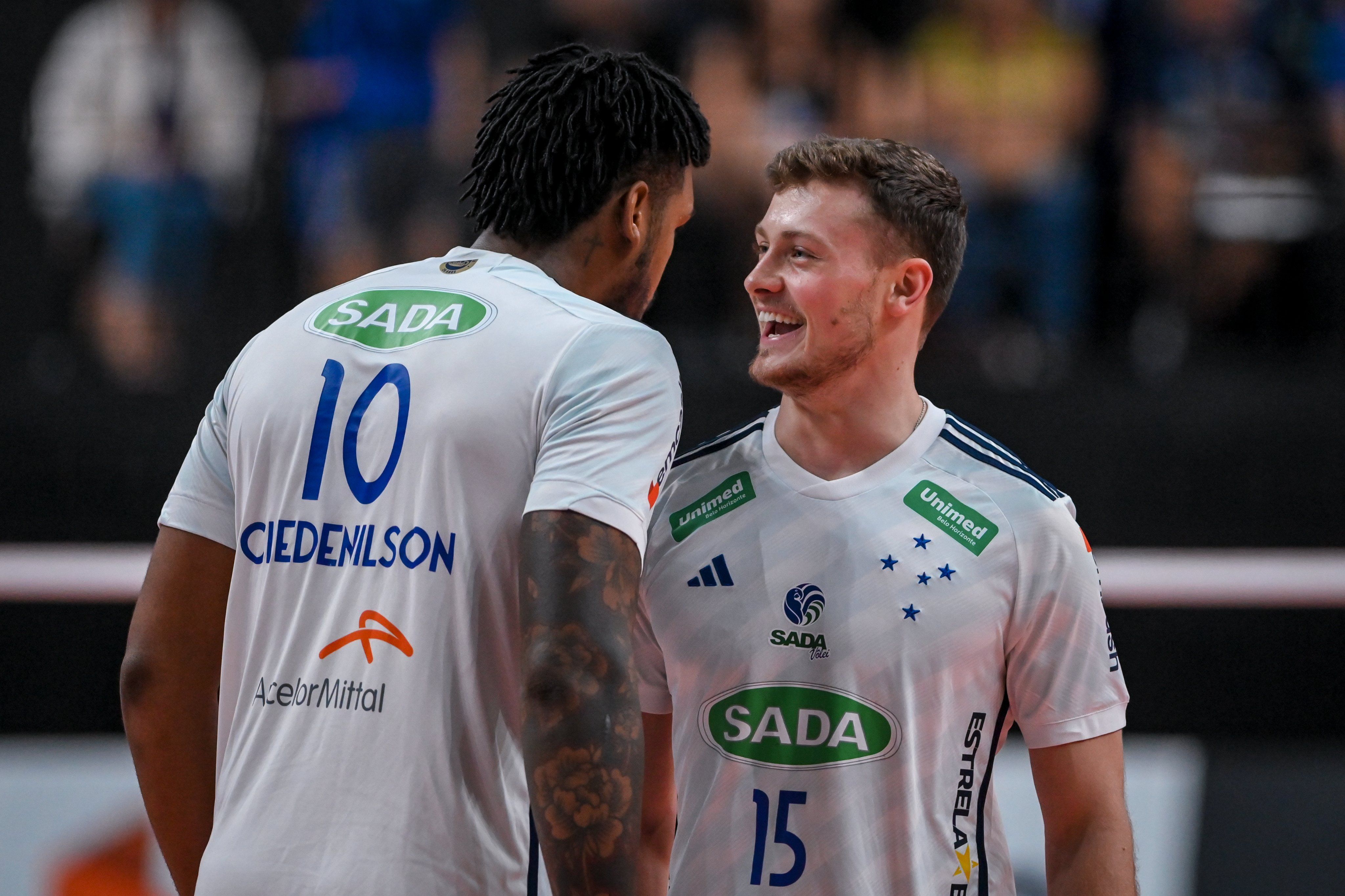 Vôlei: Cruzeiro tem nova vitória dominante e avança à semi do Sul-Americano