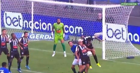 Ronaldo questiona decisão da arbitragem em empate do Cruzeiro: 'Digam vocês'