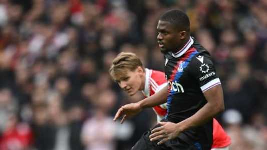 Crystal Palace e Arsenal buscam a vitória