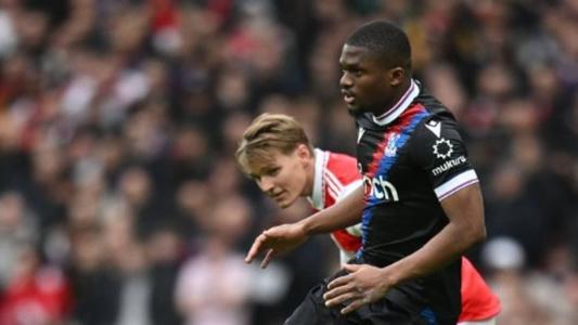 Crystal Palace e Arsenal buscam a vitória