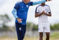 Técnico deixa clube da Série C após quatro jogos, e substituto surpreende