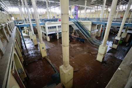 Veja como ficou o Mercado Público de Porto Alegre após enchente | CNN Brasil