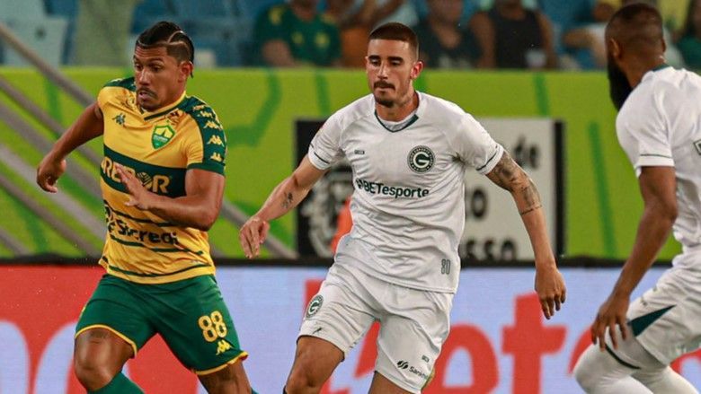 Tadeu brilha, Goiás vence Cuiabá nos pênaltis e avança na Copa do Brasil