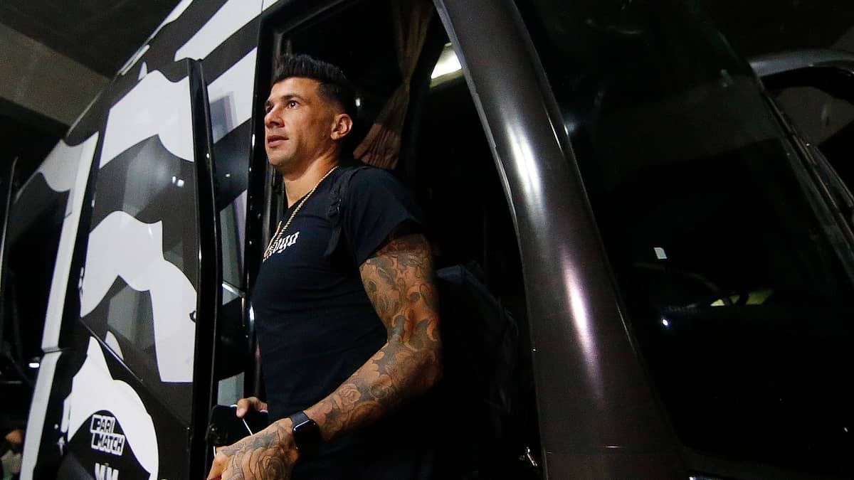 Eliminado na Copa do Brasil, Botafogo sai de campo debaixo de aplausos