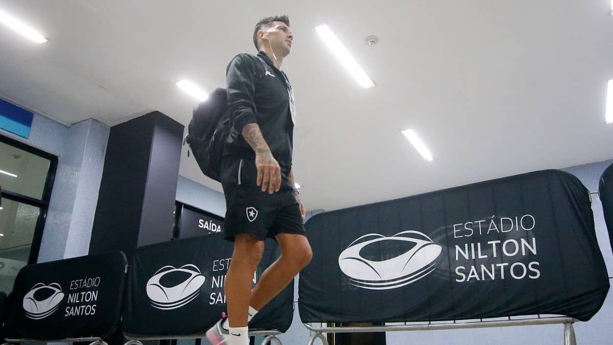 Com mudanças, Botafogo está escalado na Sul-Americana