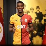 Vasco sobe oferta e aguarda resposta do Galatasaray por zagueiro colombiano