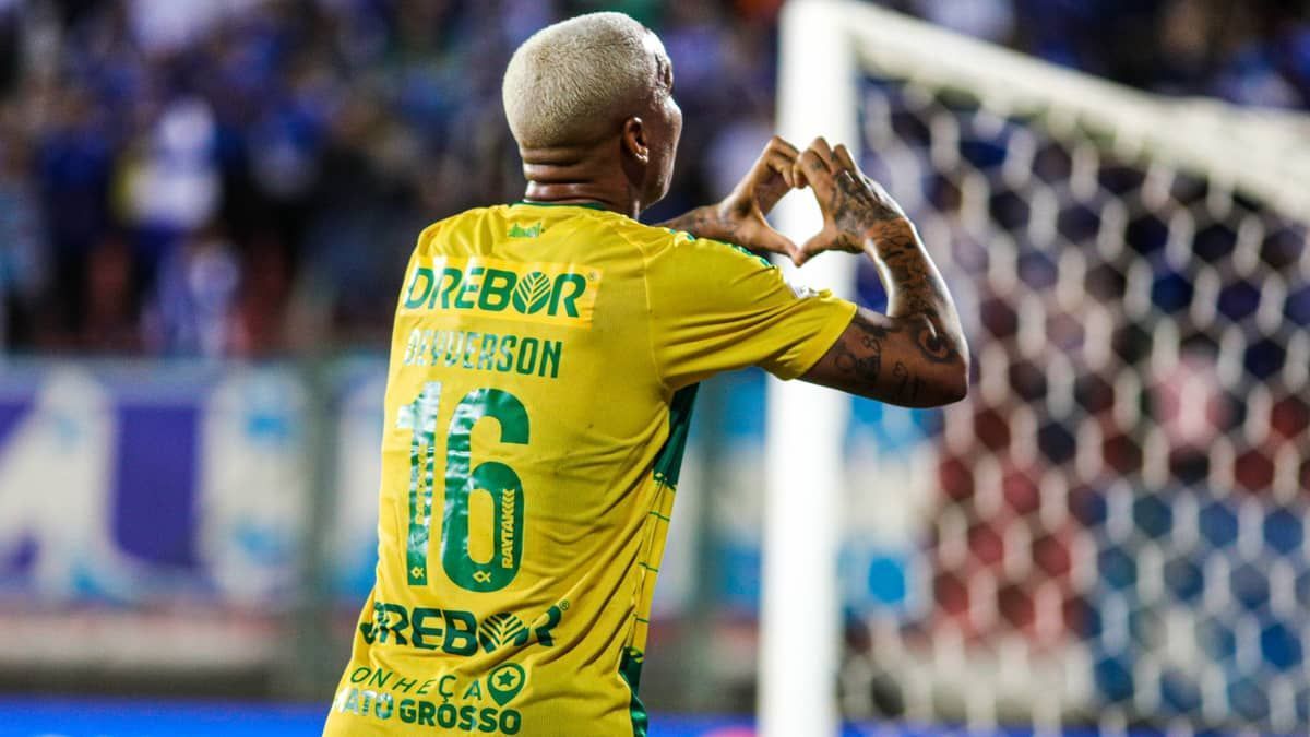 Cuiabá x Coritiba: prováveis escalações escalações para o duelo da Série A  