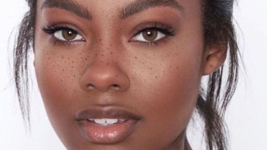 Cuidados com a pele no inverno como manter a pele hidratada durante o frio