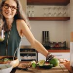 Por que as habilidades culinárias são importantes para a alimentação adequada e saudável?