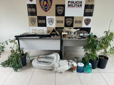 Materiais ligados ao cultivo de maconha foram apreendidos em uma estufa artesanal