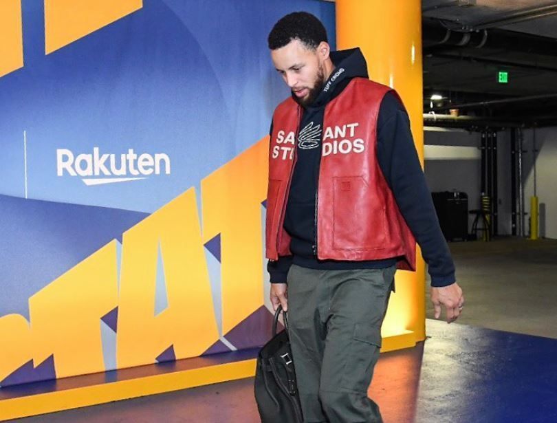 Stephen Curry, do Golden State Warriors, registra 'marca negativa' em jogo da NBA