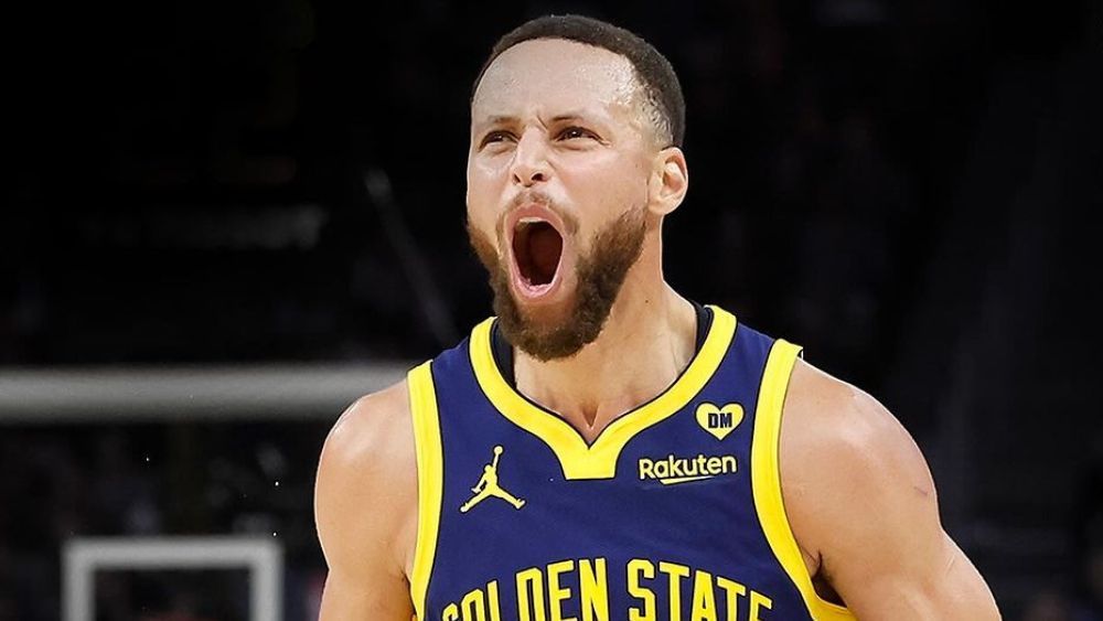 Stephen Curry revela os dois arremessos mais marcantes da carreira