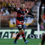Santa Cruz anuncia a contratação do experiente zagueiro Rafael Pereira