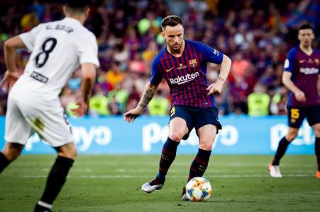 Ivan Rakitic em ação pelo Barcelona em 2019