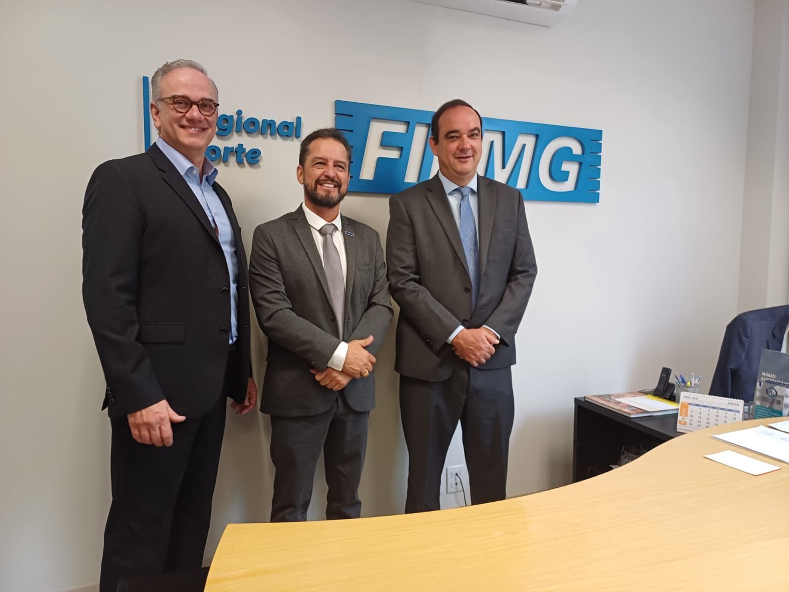 Indústria farmacêutica impulsiona desenvolvimento do Norte de Minas