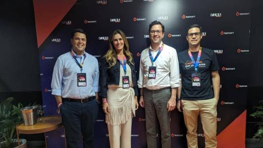 Da esqueda para a direita: João Vítor Xavier, Alexia Duffles, Sérgio Mari e Frederico Montezum