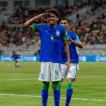 Brasil vence Inglaterra e vai às oitavas de final do Mundial Sub-17