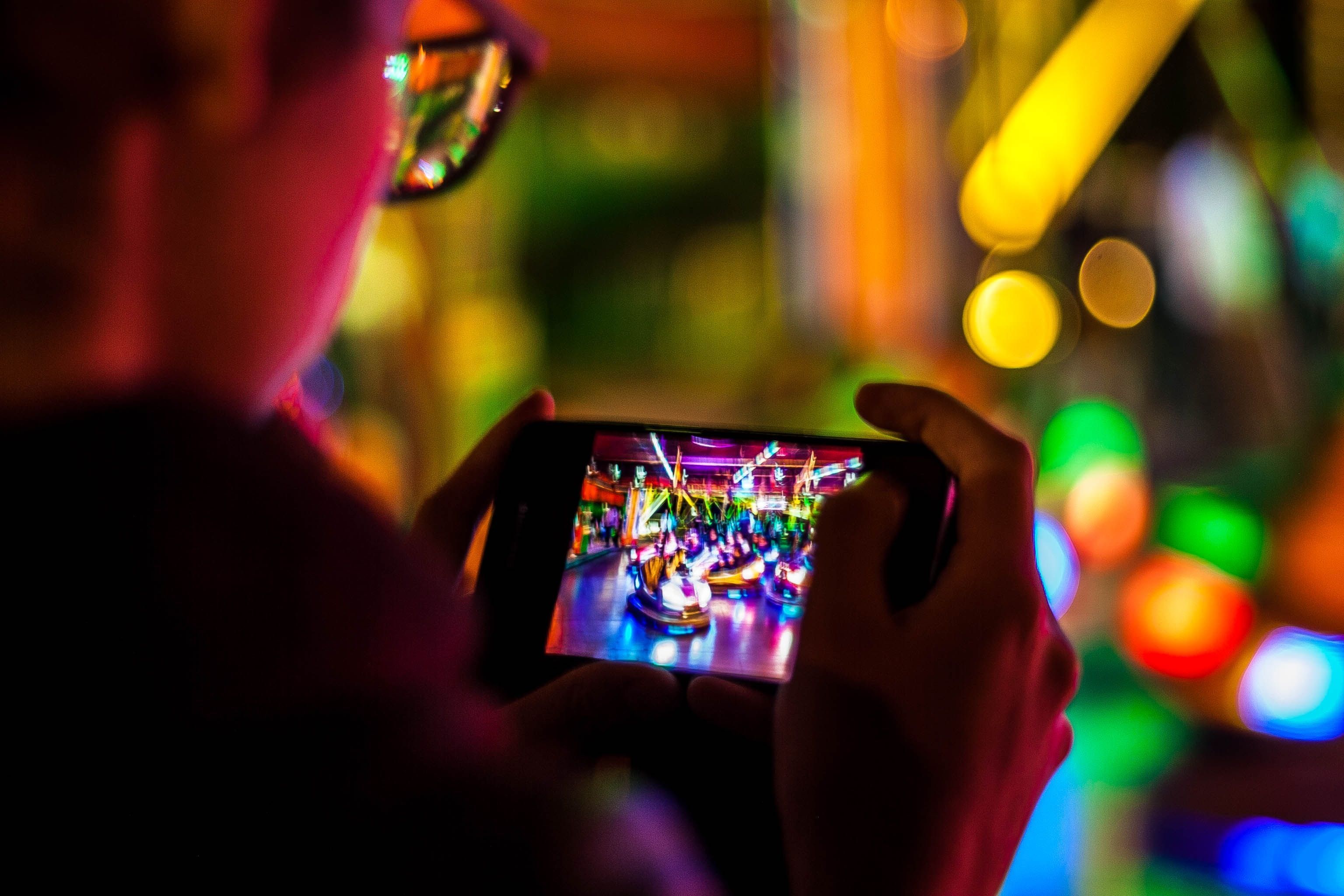 Câmara analisa proibição de propaganda de jogos de azar por influencers — com multa de até R$ 50 milhões