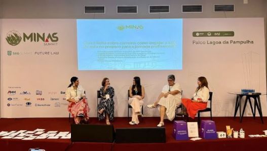 Francis Aquino, Edna Meneses, Pietra Neves, Cristiane Serpa e Brillian Aquino no 2º painel da Sala Órbi Academy no Minas Summit 2025