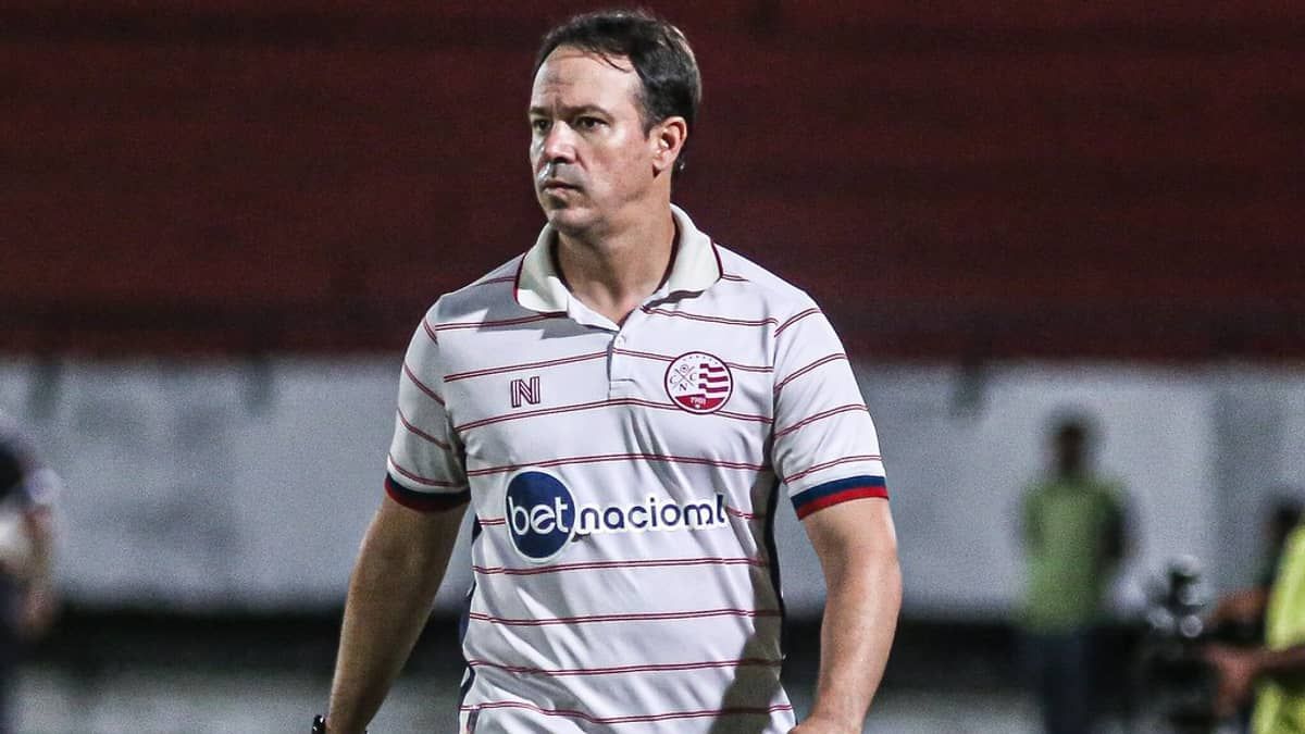 Técnico do Náutico avalia estreia com derrota na Série C: “Quem não mata...”