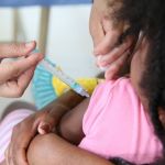 Falta de vacinação contra o sarampo coloca mais de 35 milhões de crianças em risco