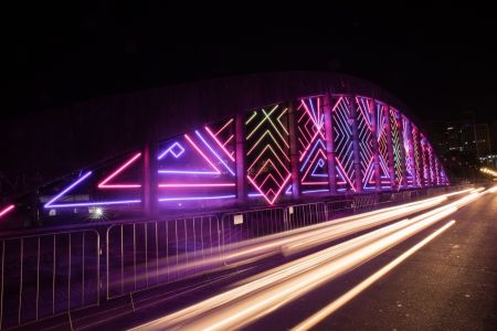 Viaduto Santa Tereza, um dos símbolos da capital, meio à Festa da Luz
