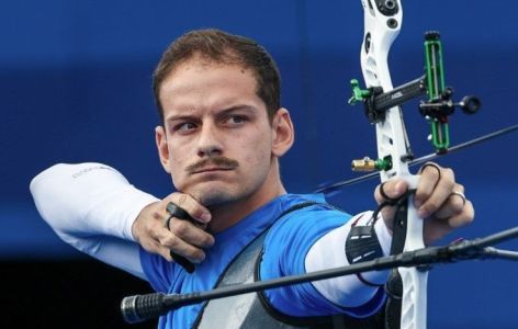 Marcus D'Almeida durante disputa em 2025