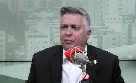 Prefeito Álvaro Damião afirmou que gratuidade de ônibus todos os dias é inviável financeiramente em BH