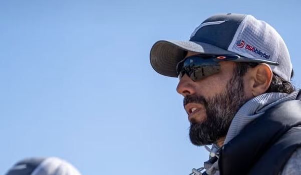 Paris 2024: técnico de dupla americana do vôlei de praia participou de reality no Brasil